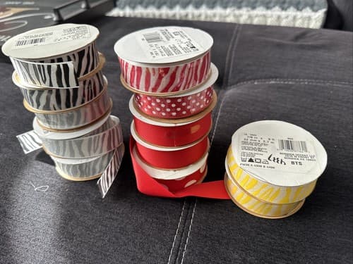 7/8in x 9ft Ribbon Lot Of 12 - Image 1