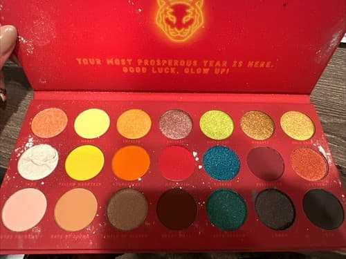 Lunar New Year 2022 21 Colors Eyeshadow Palette - Thumbnail 2