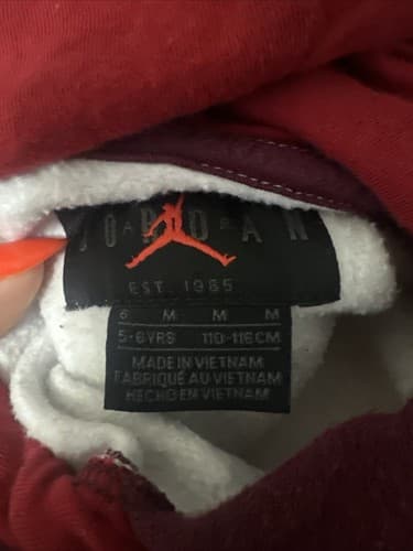 Nike Air Jordan Girls Youth Hoodie Sweatshirt Pullover 5-6 Years 110-116cm - Thumbnail 2