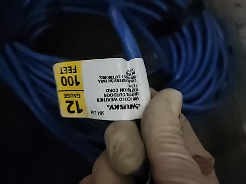 Husky 100ft 12/3 Medium Duty Cold Weather Indoor/Outdoor Extension Cord Blue - Thumbnail 3