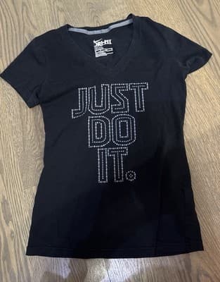 The Nike Tee Dri-Fit V Neck Graphic Shirt Women's XS Just Do It Black - Image 1