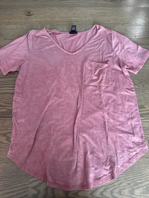 Rue21 Short Sleeve Pink Shirt Size Large Women - Image 1