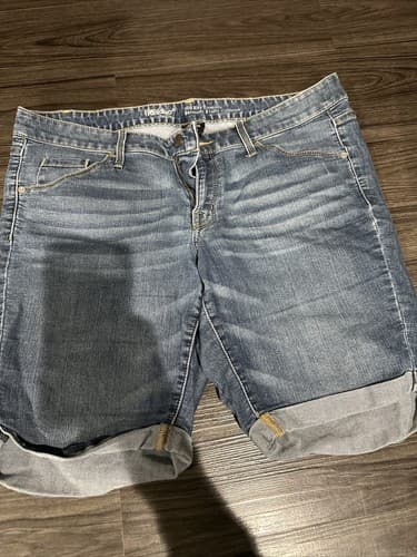 Massimo Bermunda Jeans Shorts – Women Size 12 Mid-Rise Light Blue - Image 1