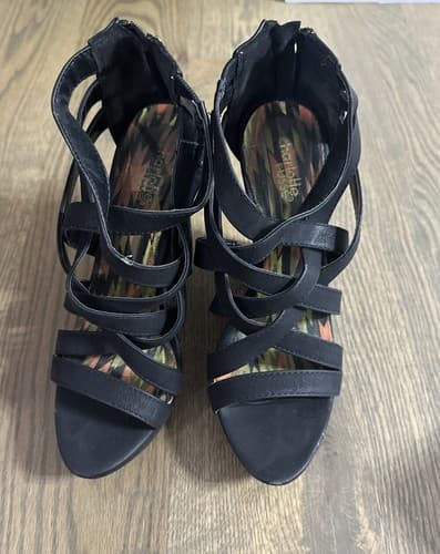 Charlotte Russe black strappy criss cross sandal heel pump size 7 - Image 1
