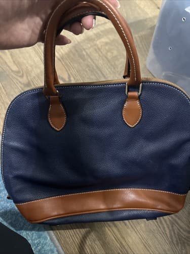 Dooney and Bourke Bitsy Bag Black Pebble Leather Mini Crossbody Single Strap - Thumbnail 2