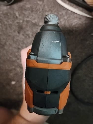 RIDGID R8723 18V SubCompact Brushless 1/4 in. Impact Wrench - Thumbnail 3
