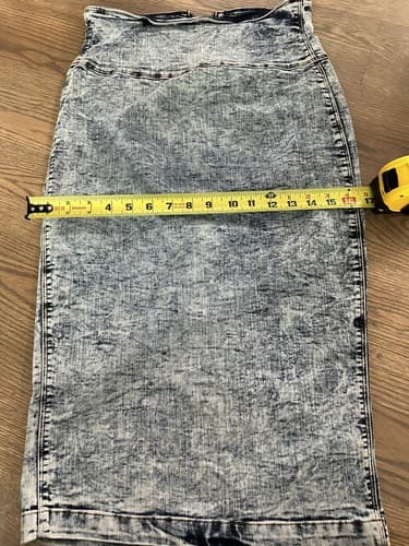 Vibrant acid wash jean high waisted pencil skirt, Size Large - Thumbnail 3