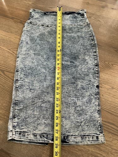 Vibrant acid wash jean high waisted pencil skirt, Size Large - Thumbnail 2
