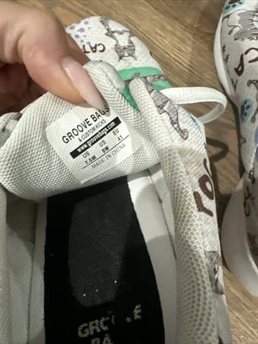 Groove Bags Yoga Cat Print Women's Size 9W Men 7.5M Fabric Athletic Shoes - Thumbnail 4