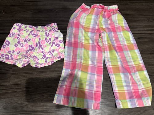 Pants And Shorts For Toddler girl size 3T - Image 1