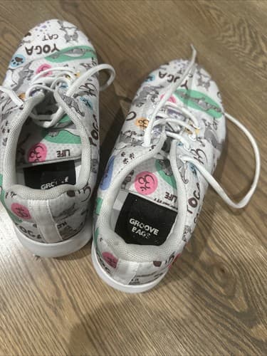 Groove Bags Yoga Cat Print Women's Size 9W Men 7.5M Fabric Athletic Shoes - Thumbnail 3