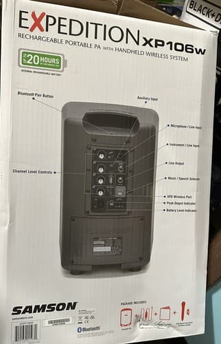 Samson Expedition XP106w Rechargeable Portable PA with Handheld Wireless System - Thumbnail 2