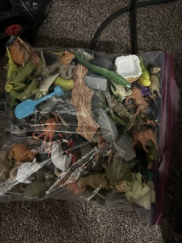 Lego figures And Bkocks Set With Animals - Thumbnail 4