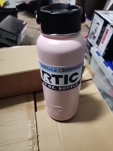 RTIC 32 oz Vacuum Insulated Water Bottle Stainless Steel Metal Flamingo Pink NEW - Image 1
