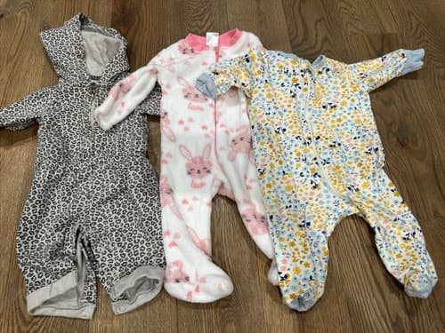 Baby Girl Long sleeve one piece Clothes Lot Of 3 Size 0-3 Months - Image 1