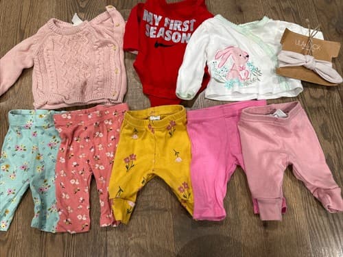 Baby Girl Lot Of Newborn Clothes - Image 1