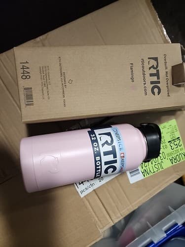 RTIC 32 oz Vacuum Insulated Water Bottle Stainless Steel Metal Flamingo Pink NEW - Thumbnail 2