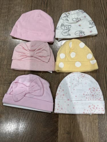 New Infant Baby Girls 0-6 Months 6 Pack Hats - Image 1
