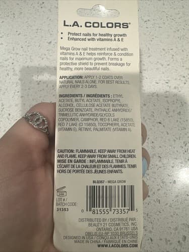 NIP L.A COLORS NAIL TREATMENTS 0.44 fl oz/13 ml Mega Grow For Max Growth - Thumbnail 2