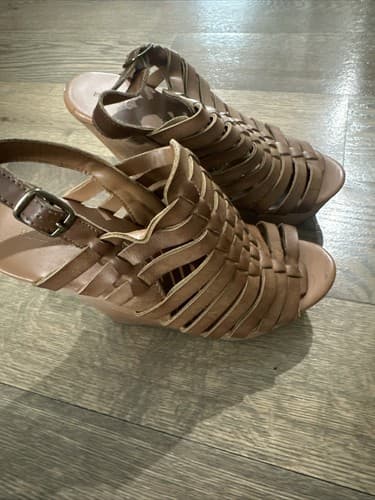 MOSSIMO WEDGE SANDAL TAN/BROWN Vivienne Cognac Size 6.5 - Thumbnail 2
