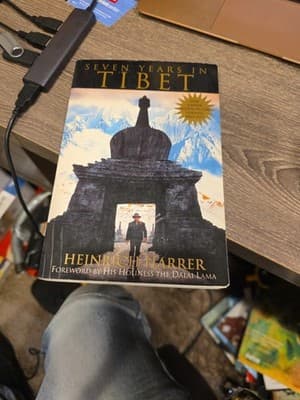 Seven Years in Tibet - digest paperback movie tie-in VG+ Brad Pitt - Image 1