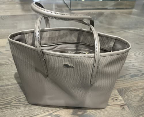 Lacoste Womens White Drawstring Bucket Bag Purse - Image 1