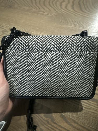 DKNY Elissa Small Shoulder Bag - Thumbnail 2
