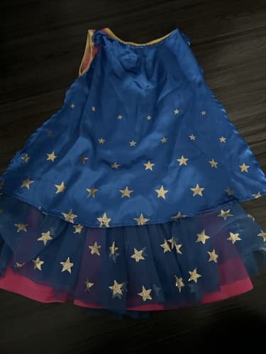 Girls Sleevless Wonder Woman Costume Dress Size XS 4/5 Detachable Cape - Thumbnail 2