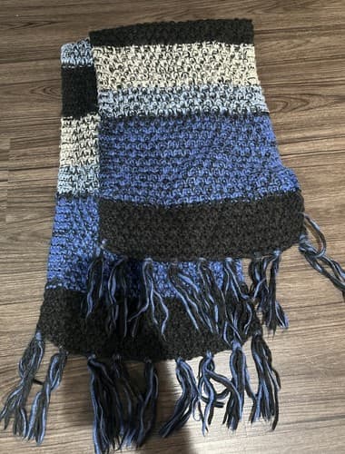 womens 100% Acrylic WINTER SCARF One Size - Image 1