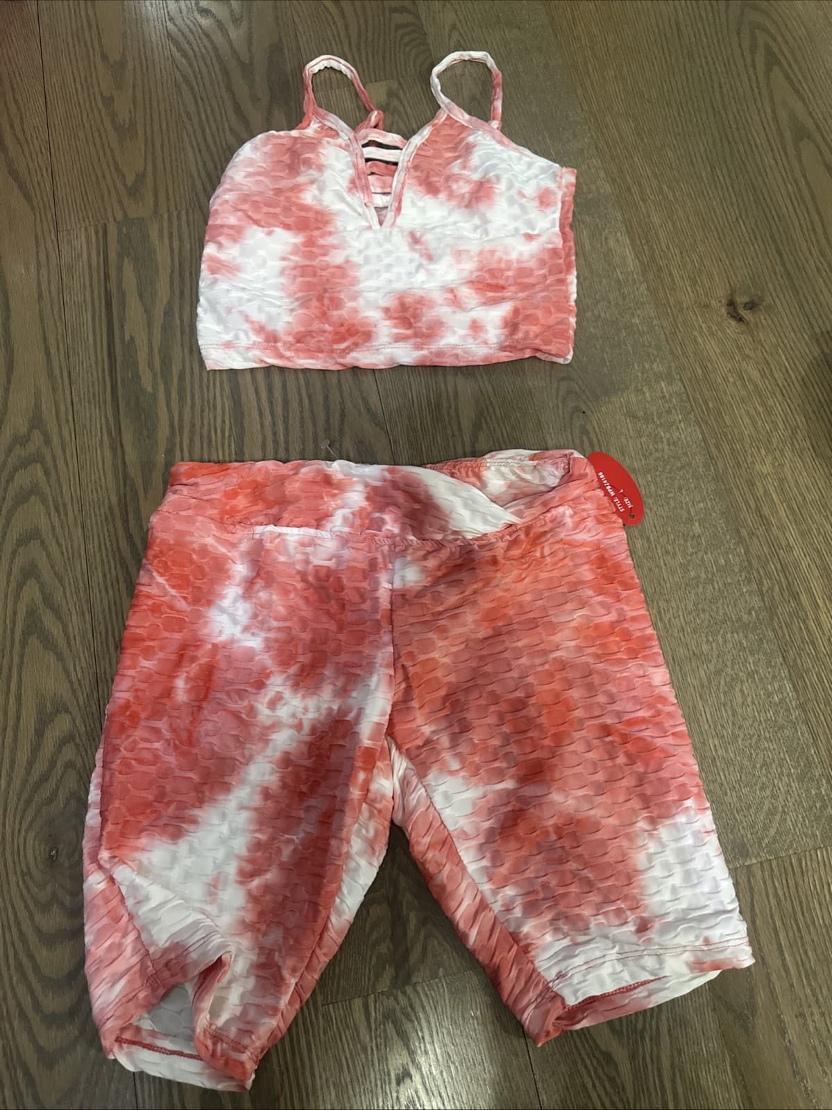 Hot Kiss Crop Top Biker Shorts Set Women's Size Large Active Wear Yoga New - Image 1
