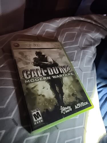 Call of Duty 4: Modern Warfare (Microsoft Xbox 360, 2007) - Image 1