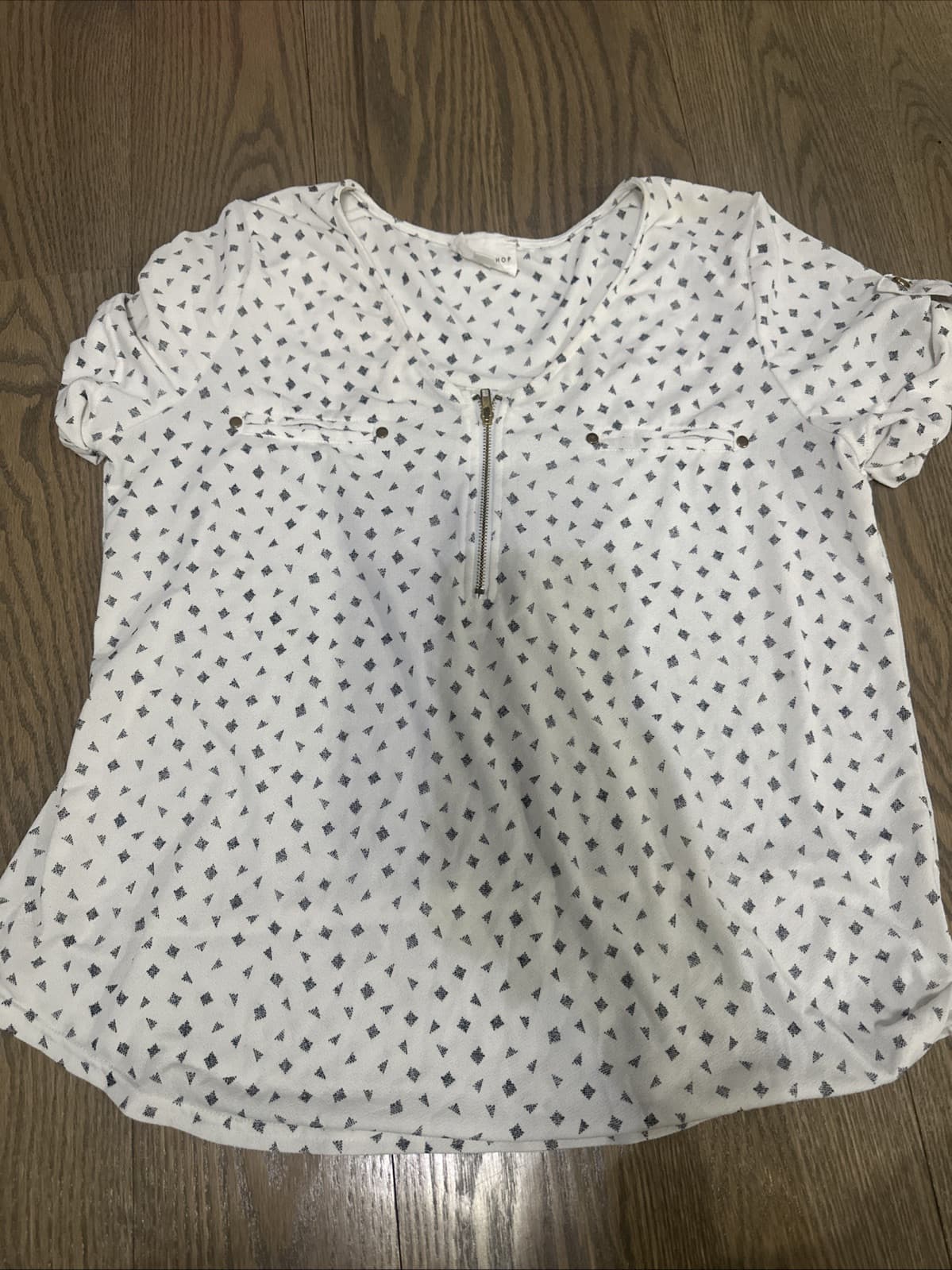 The Workshop Women T-Shirt White Short Sleeve Size M - Image 1