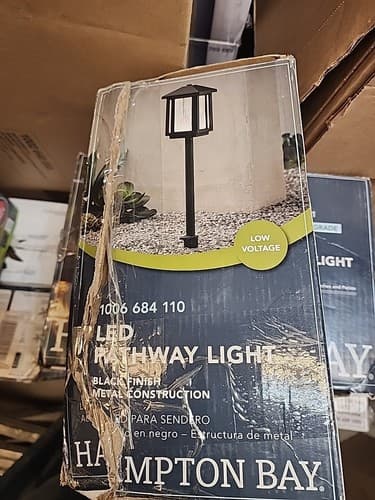 HAMPTON BAY 1006-684-110 LOW VOLTAGE SQUARE BLACK LED PATH LIGHT BUBBLE GLASS - Image 1