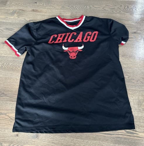 NBA Chicago Bulls Shirt Adult Large Black Red Short Sleeve Basketball - Image 1