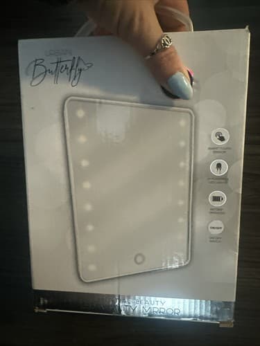 VANITY MIRROR WITH 16 LED LIGHTS AND SMART TOUCH SENSOR White - Image 1