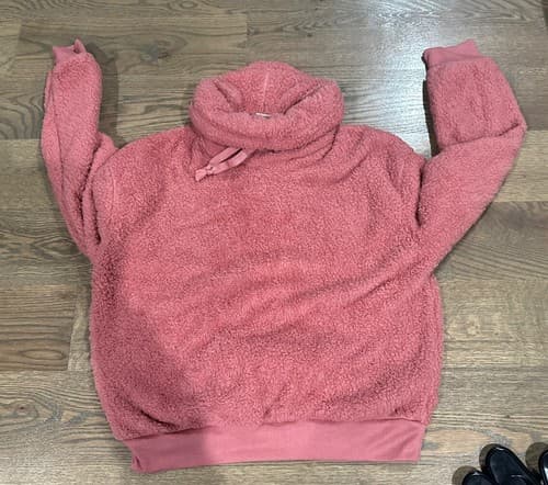 Planet Gold Juniors' Pink Sweater Size Medium - Image 1