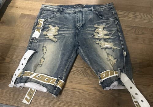LOCKED & LOADED Men’s Distressed Straps & Stones Jean Shorts Size 42 - Image 1