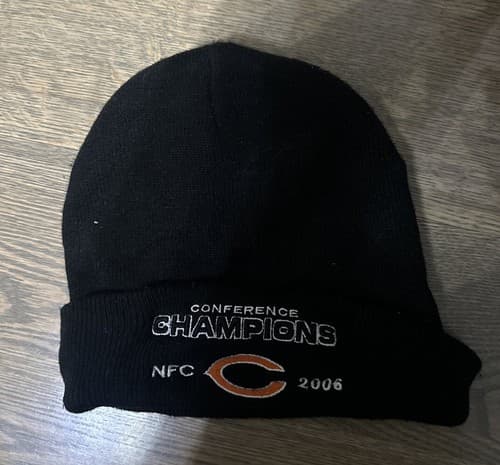 2006 Chicago Bears NFC Conference Champions Beanie Embroidered Knit Hat - Image 1