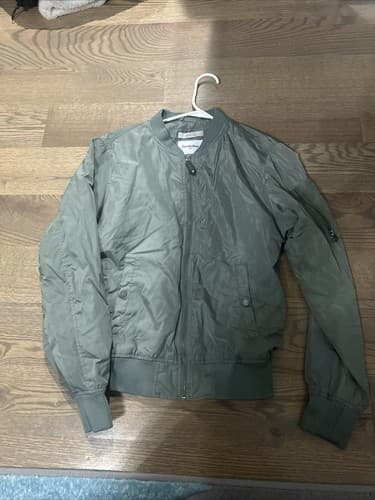 Women's Small Rain Resistant Lightweight Rain Jacket Goodfellows Green Wizard - Image 1
