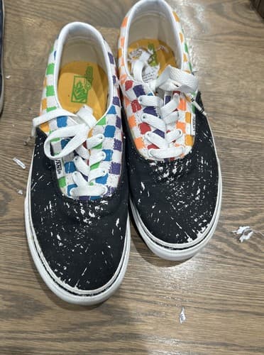 Vans Skater Crayola Checkered Rainbow Shoes Youth Size 3.5 Unisex - Image 1