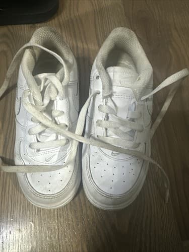 Children Size 9C- Nike Court Borough Low White Sneakers - Image 1
