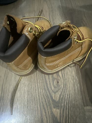 kids timberland boots Size 8 - Thumbnail 3
