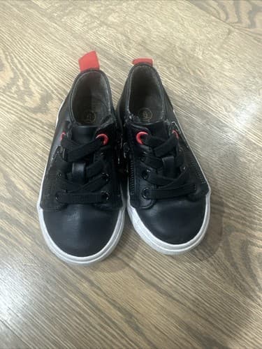 Cat and Jack Black Toddler Sneakers - Size 6 - Unisex - Image 1