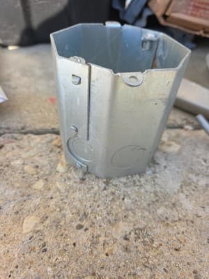 Appleton O-Z/G OCR4, Concrete Box, 4"Oct Concrete Ring, 2 PC - Thumbnail 2