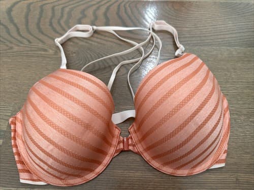 Victoria's Secret Lined Demi/ Bustle Semi-couvrant 36D - Image 1