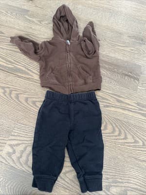 Carters Baby Boy Pants And ZIP Up Hoodie Size 6 Months - Image 1
