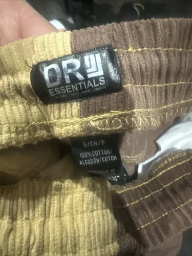 ESSENTIALS Men’s Shorts Brown Size Small - Thumbnail 2