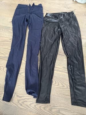 Women's 2-Pack Pants Black And Navy Size Small - Image 1