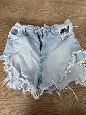 Women’s Aphrodite distressed light wash cut off blue jeans shorts size M (28) - Image 1