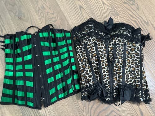Women’s Lace-Up Corset Bustier Size M ~Sexy Lingerie - Image 1